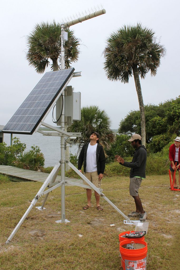 Preparing to move and place the Lagoon rig on the coast (Brian Tortorelli, Rashaad, Phil Peters).